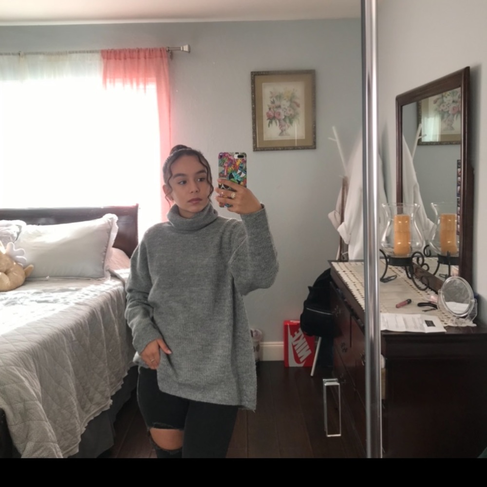 H&M high neck grey sweater size S